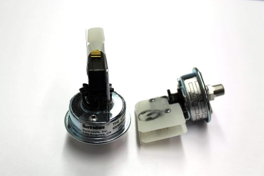 Pressure (Purge) Control Switch 0.1 TO 0.5 LBS Range 30 PSI Proof